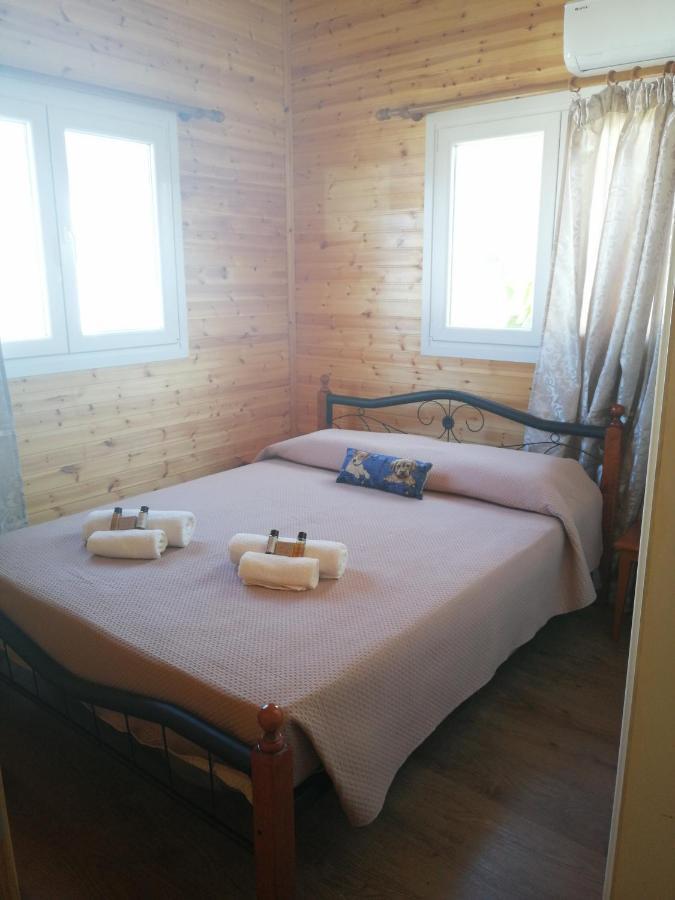 Wooden Apartment , Agia Marina Chrysochous Kato Yialia エクステリア 写真